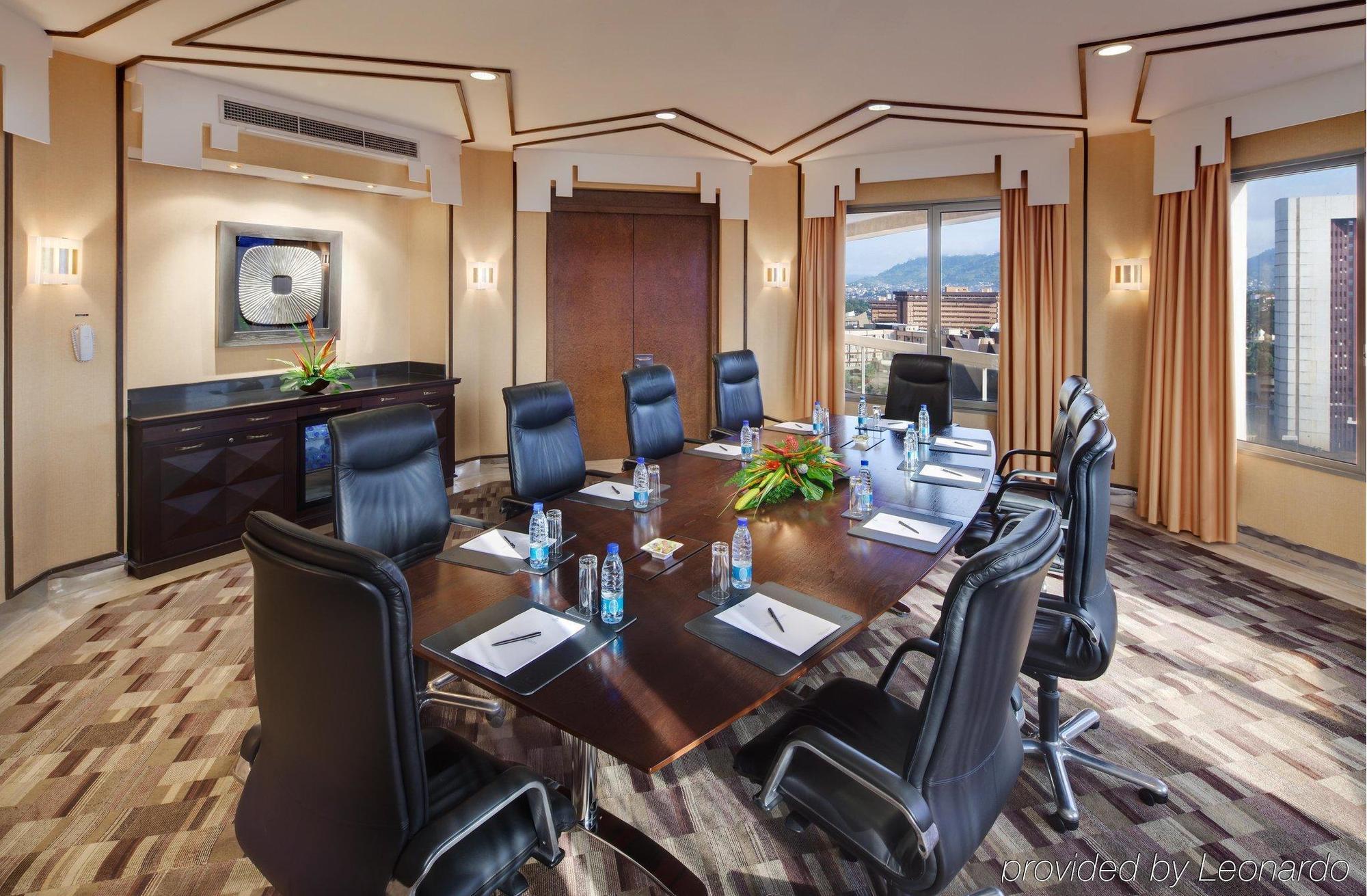 Hilton Yaounde Otel İş olanakları fotoğraf