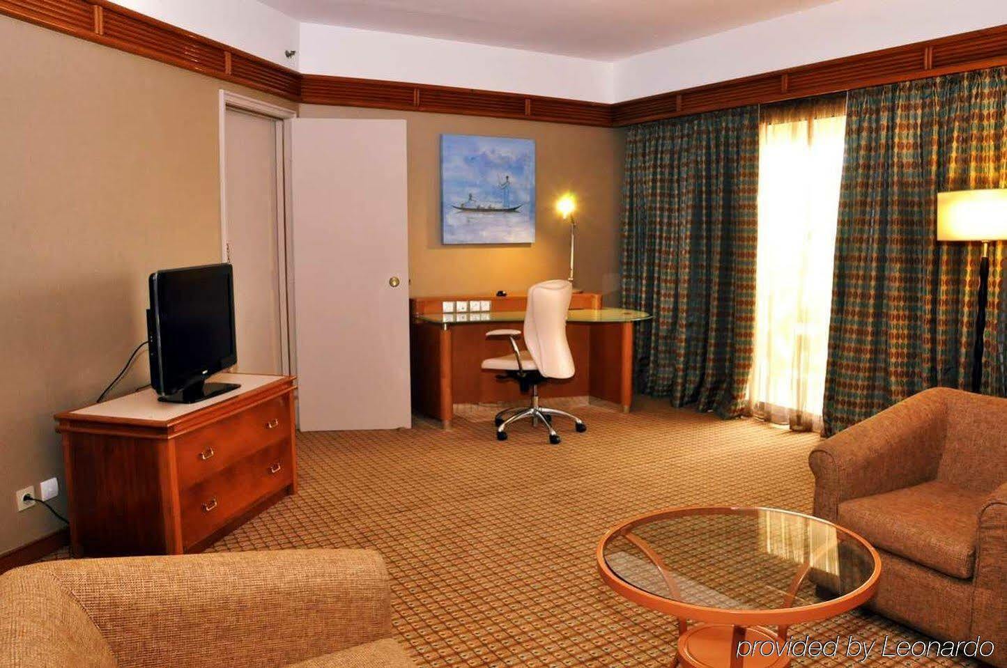 Hilton Yaounde Otel Dış mekan fotoğraf